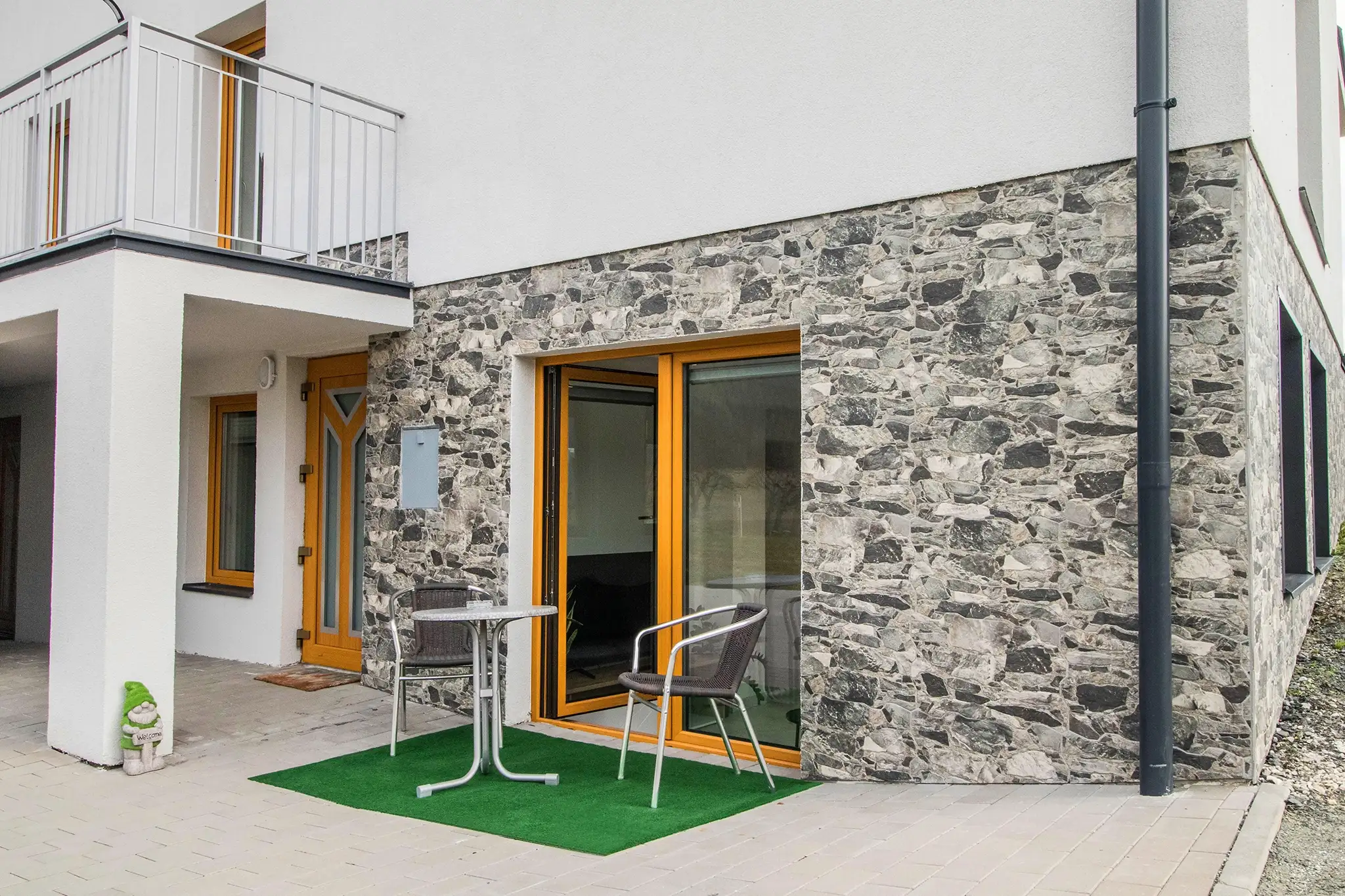Soukromý vstup do Schwarm Haus Apartment