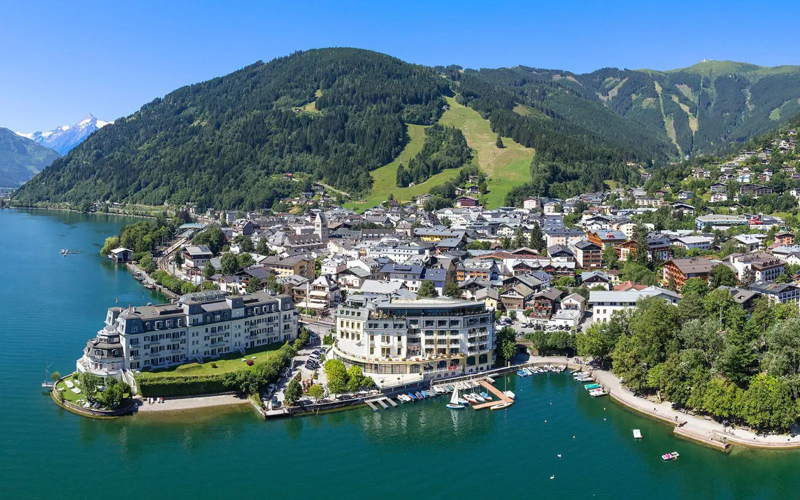 Zell am See lake and mountain panorama